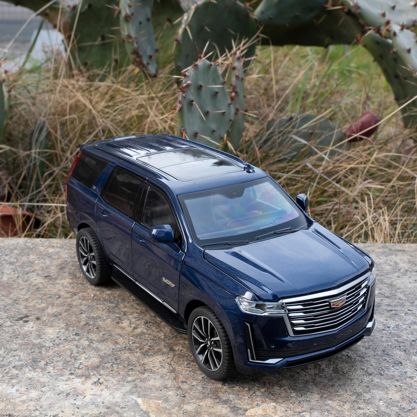 WAKAKAC toy car packaging image highlights gift ready presentation