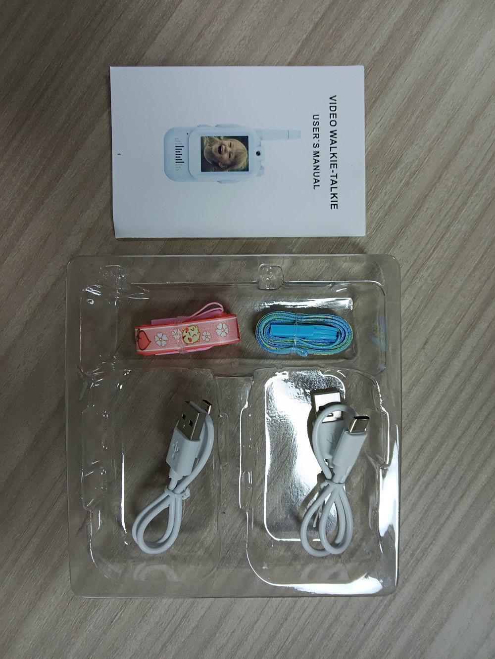 Walant gift-ready packaging for the blue and pink walkie talkie set