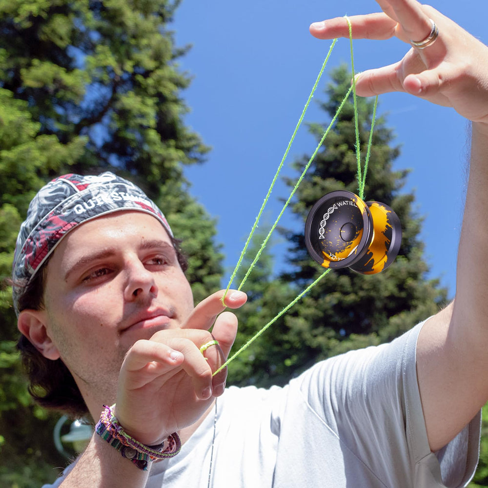 WATIEOBOO yoyo makes a gift-ready option for learners and collectors.