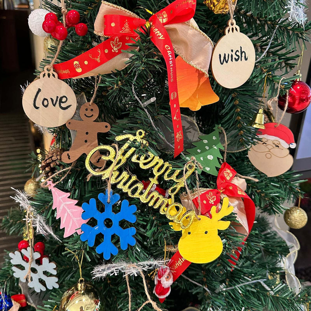 WeCraftool Santa wood slice ornament for holiday crafts.