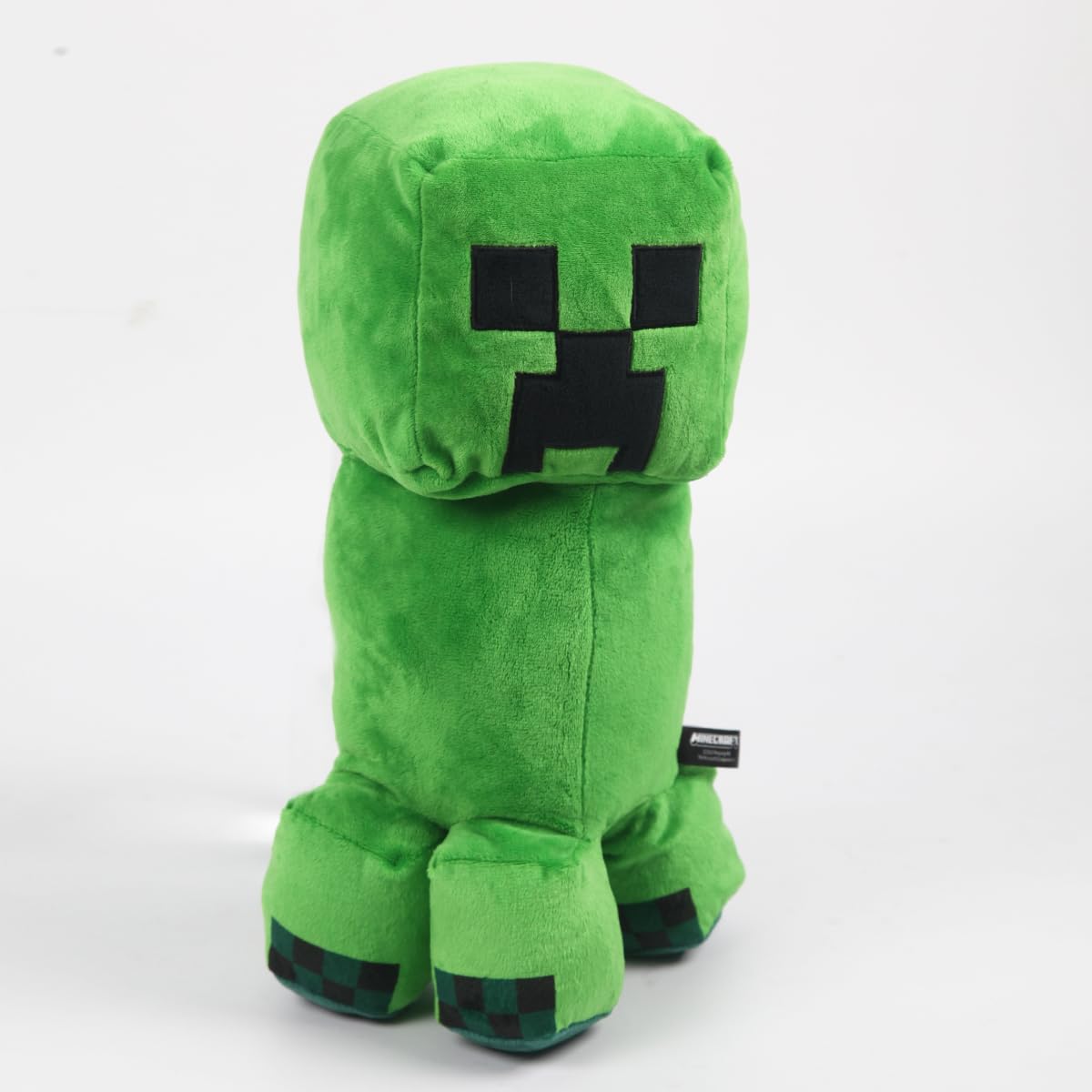 Weddye Creeper plush pixel details, enhances collectability and charm