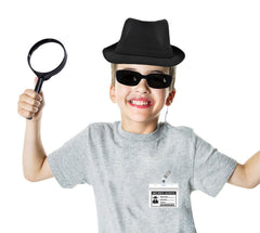 WETEPUXI sunglasses add a stylish disguise for spy games.