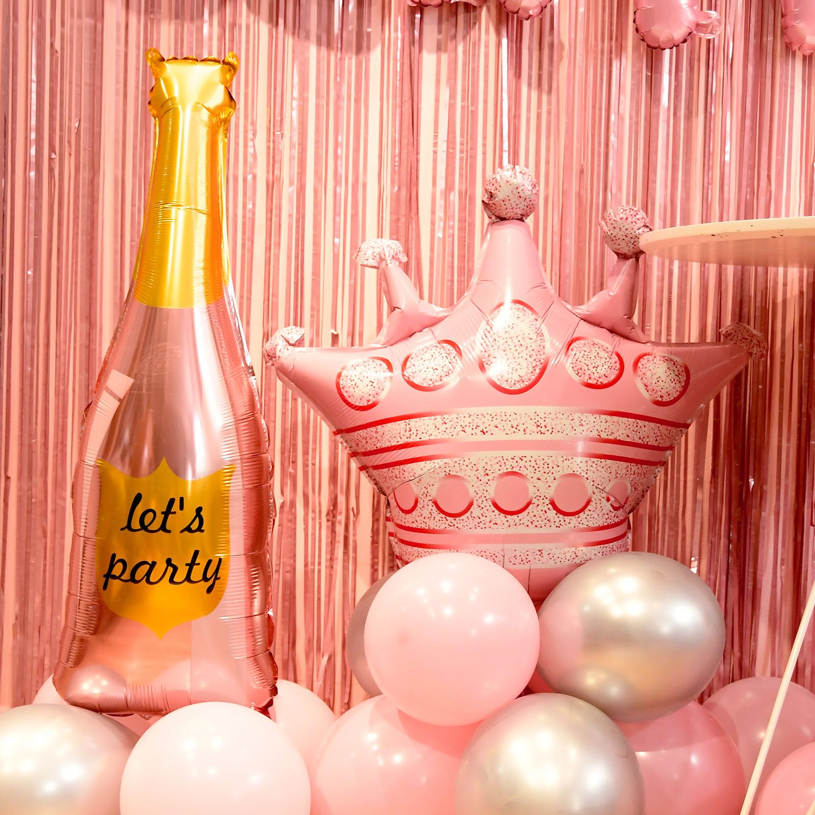 WGFPAIT pink crown balloon adds playful royal touch