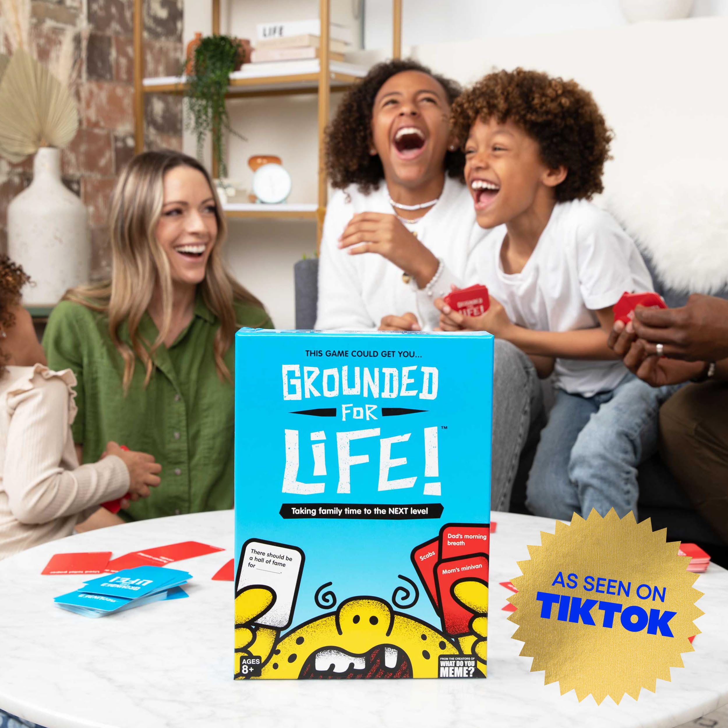 What Do You Meme? Grounded for Life players 3+ enjoy hilarious rounds.