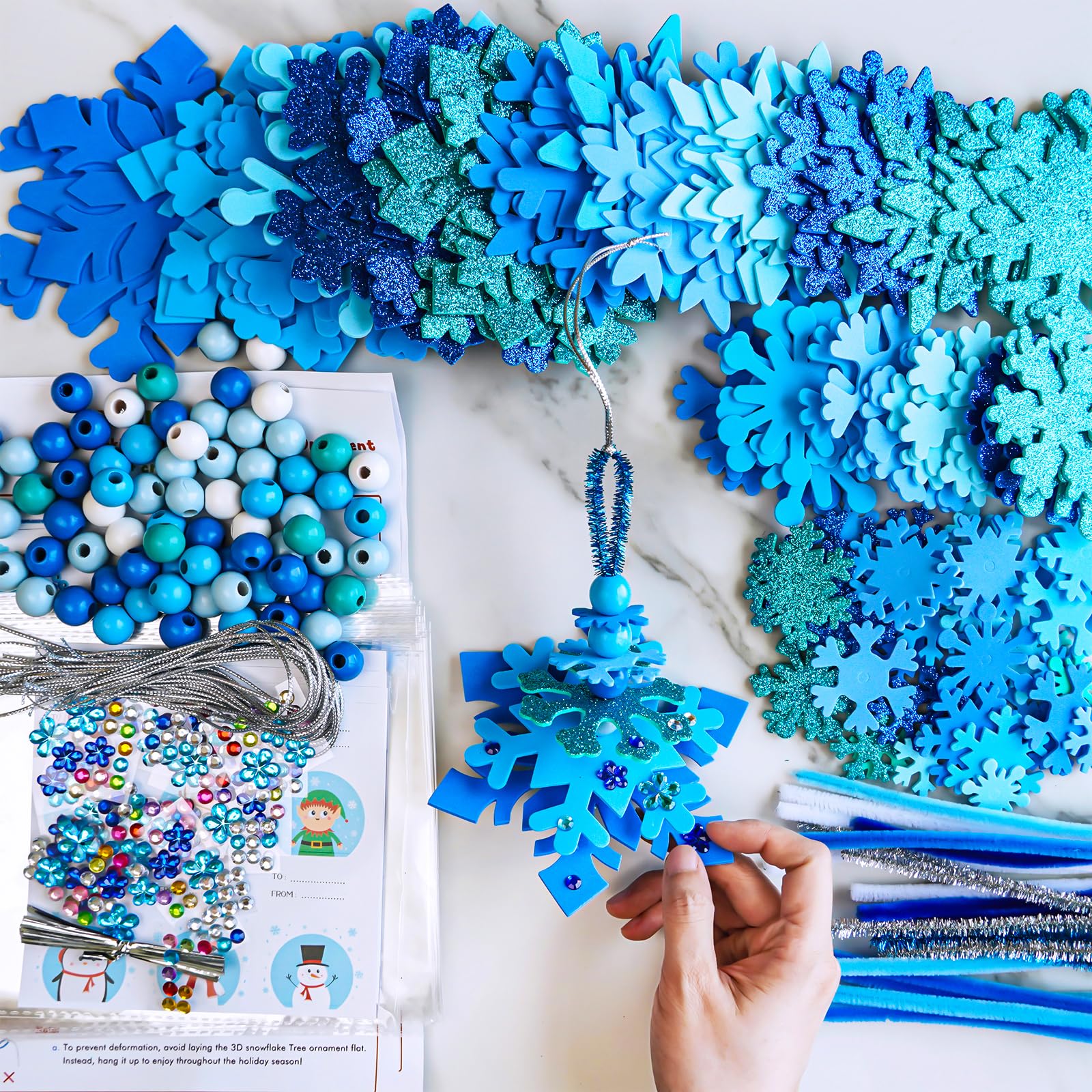 Winlyn 3D snowflake tree ornament kit creates dimensional holiday decor