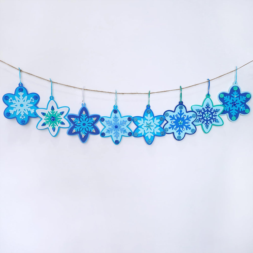 Winlyn top layer snowflake stickers with eight designs for detail
