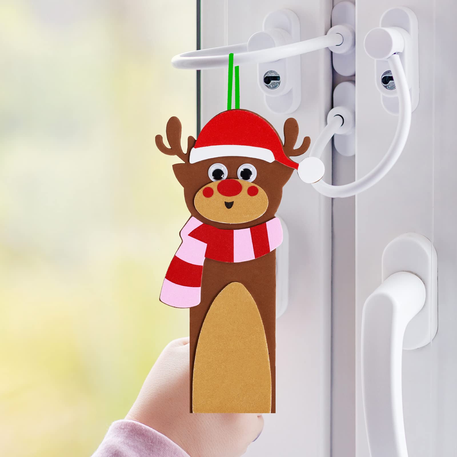 Winlyn step-by-step instructions guide easy DIY assembly and kids' activity.