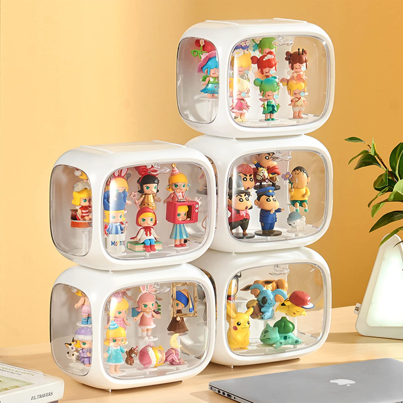 WMM compact 9.5 by 6 by 7.5 inch case fits Lego and Pop Mart figures