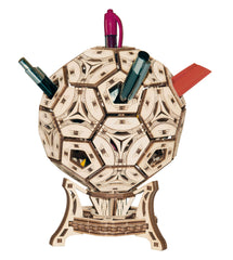 Wooden.City Medium-difficulty DIY trophy model for enthusiasts.