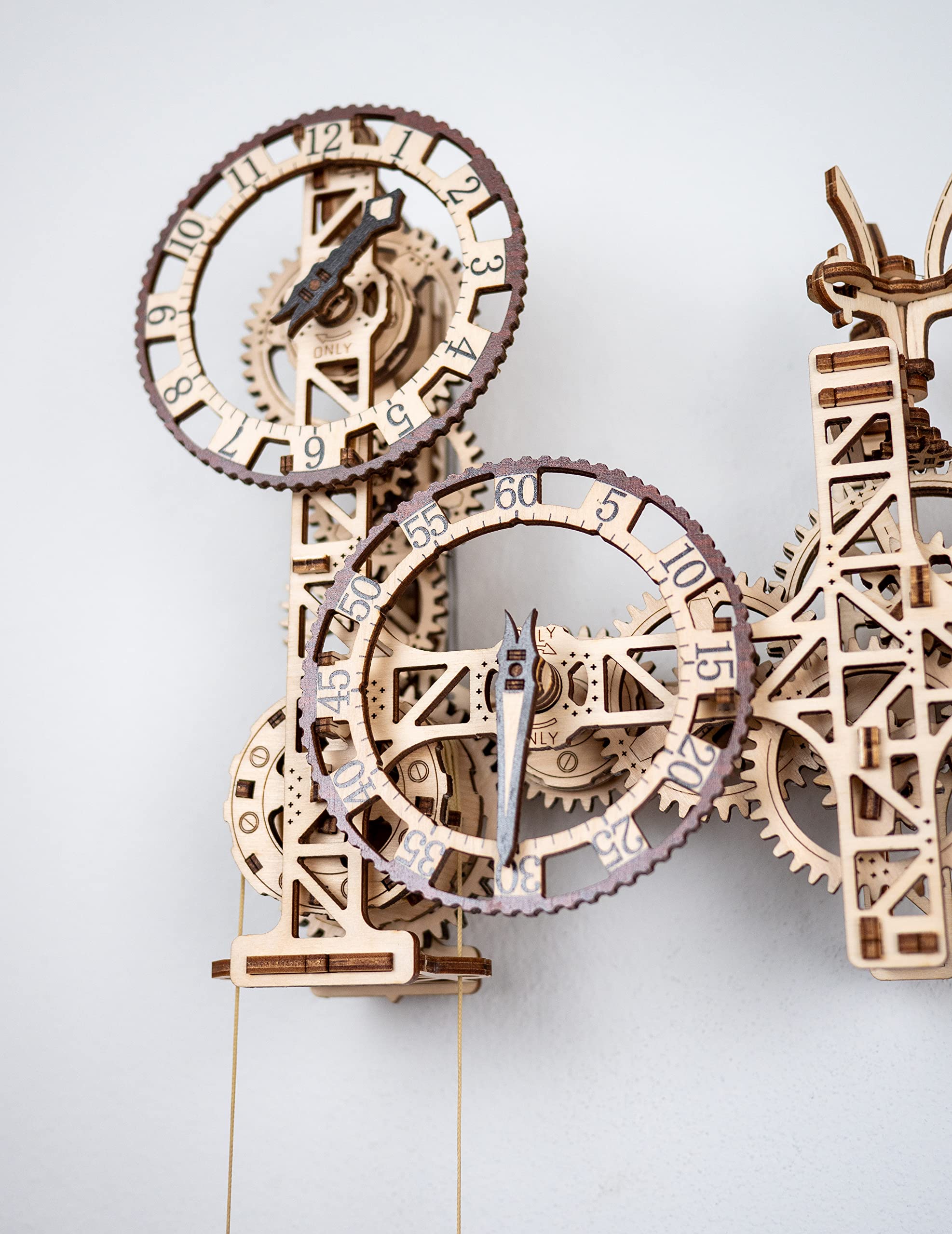 WOODEN.CITY gift-ready kit for adults and teens, ideal for gifting.