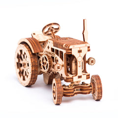 WOODEN.CITY Tractor 3D puzzle rubber-band motor in action demonstrates propulsion possibility
