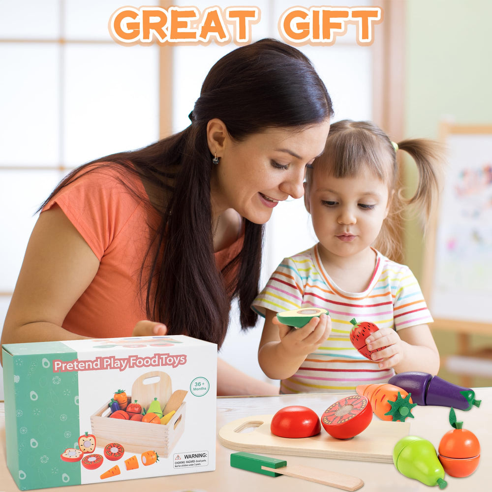 WOODMAM travel-friendly set with a carrying box for trips and picnics.