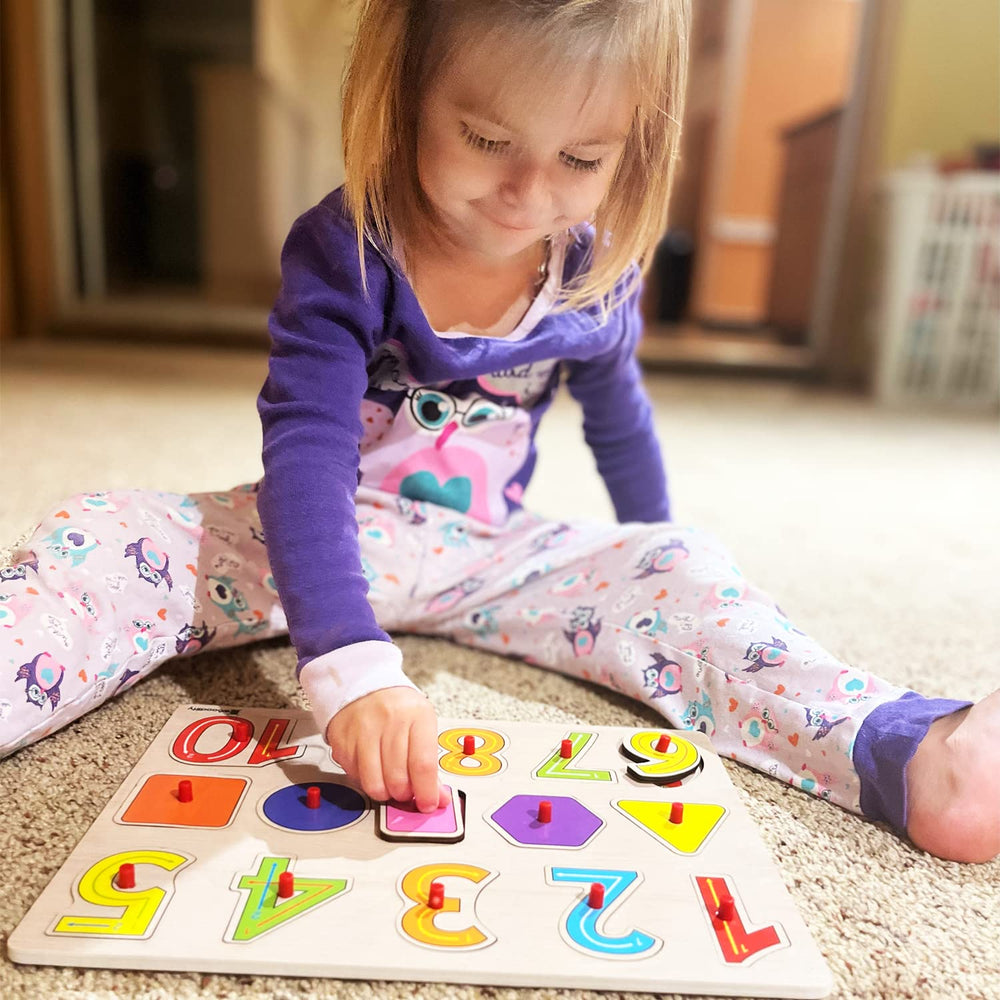 WOOODLIFY zoo puzzle pieces invite cooperative play and animal recognition.