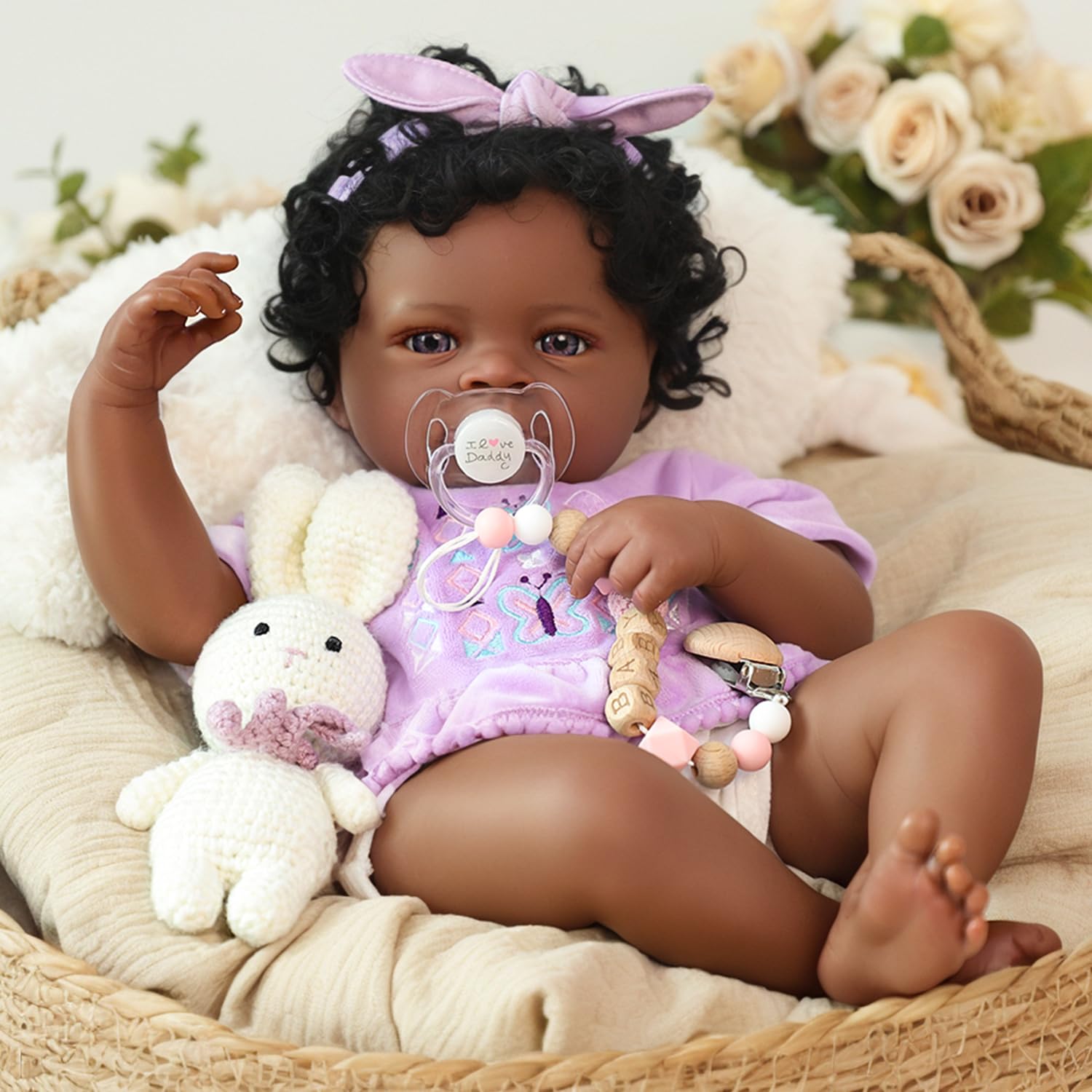 WOOROY magnetic pacifier included for realistic soothing moments