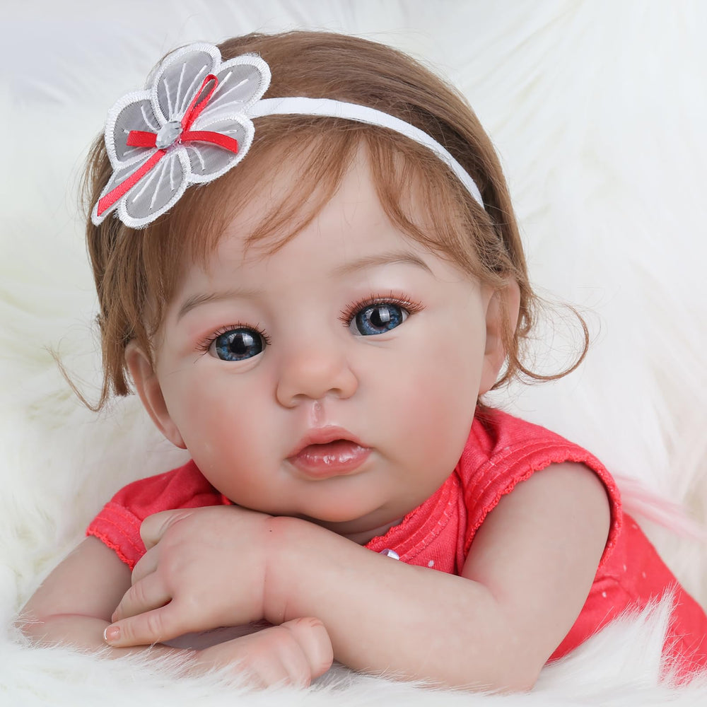 WOOROY Soft-weighted body enhances lifelike cuddle experience.