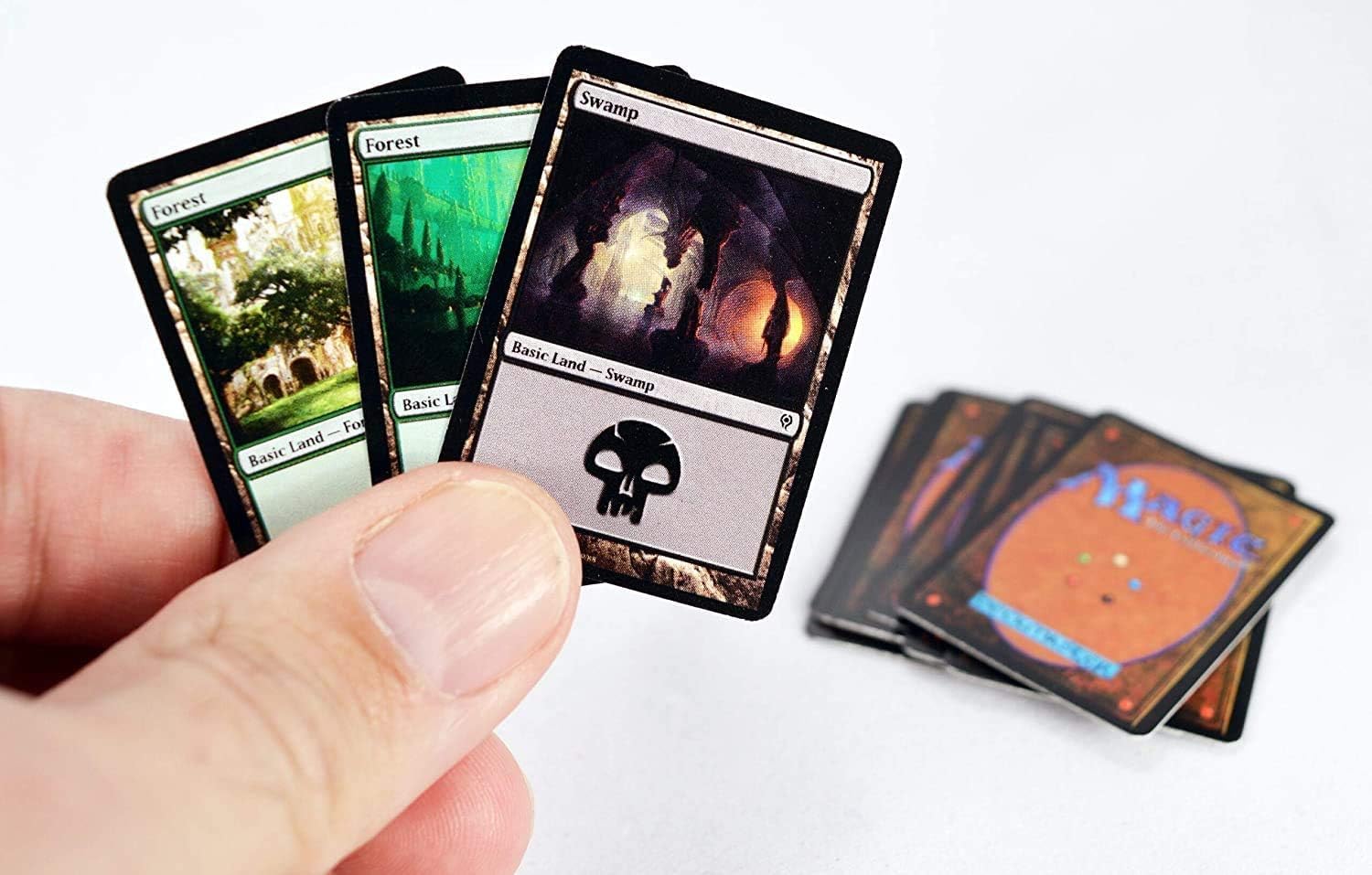 World's Smallest MTG pocket-sized battle visuals enable travel-friendly fun.
