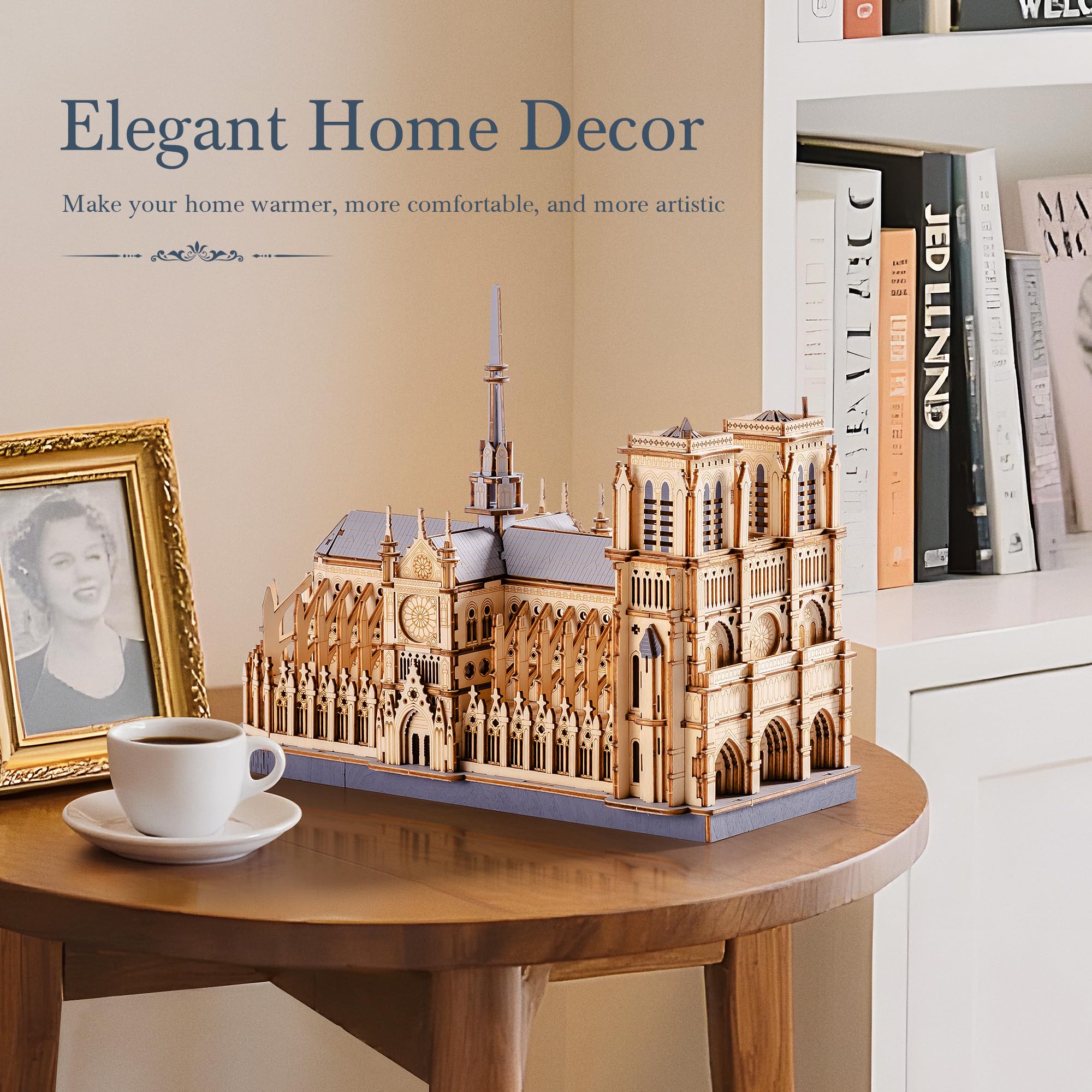 Wowood Notre Dame cathedral puzzle table supports focused weekend building.