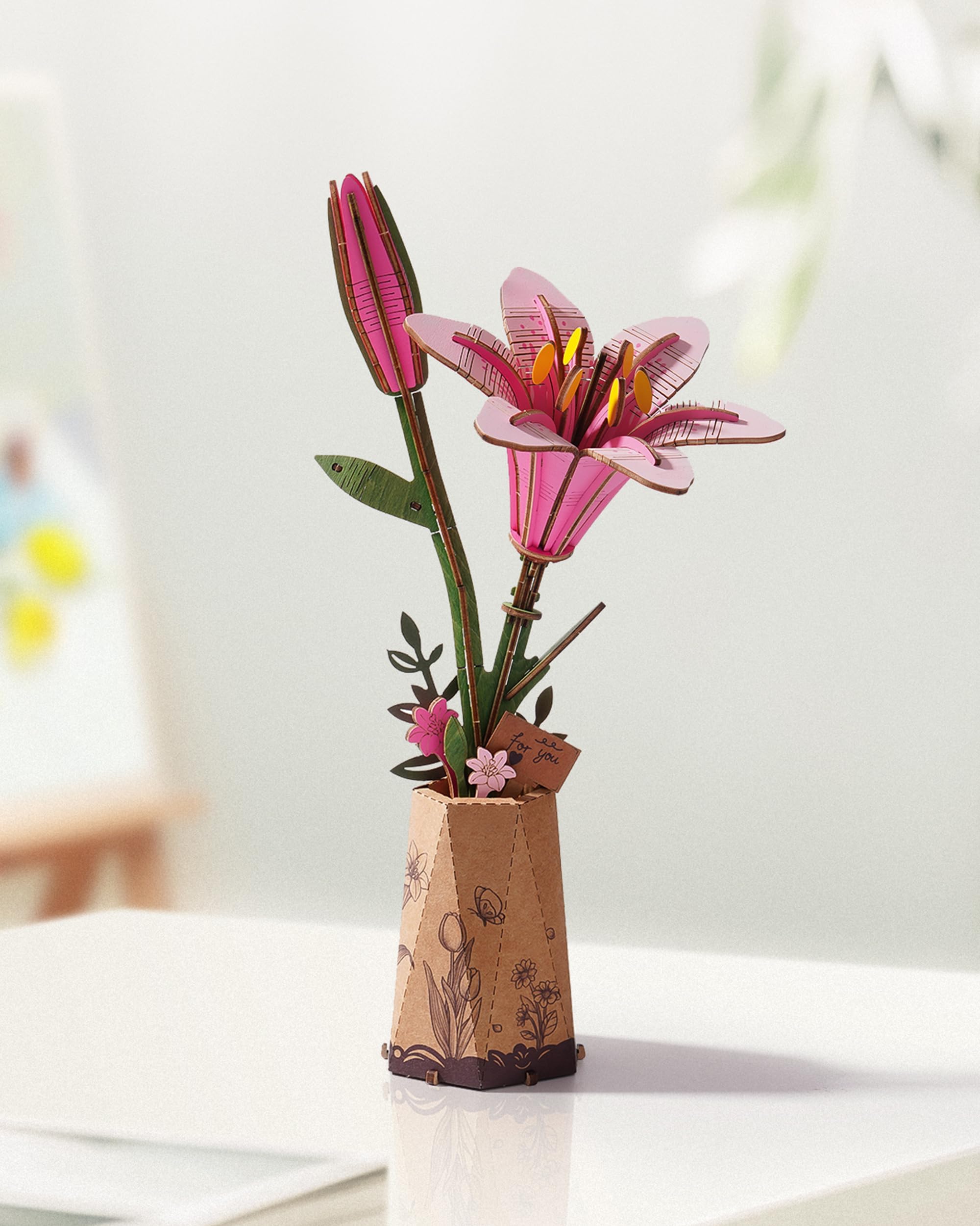 Wowood Pink Lily puzzle display - ready to decorate your home or office.