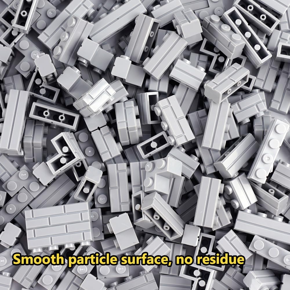 WSRYLTCH Detailing bricks add texture to fortifications and city walls.