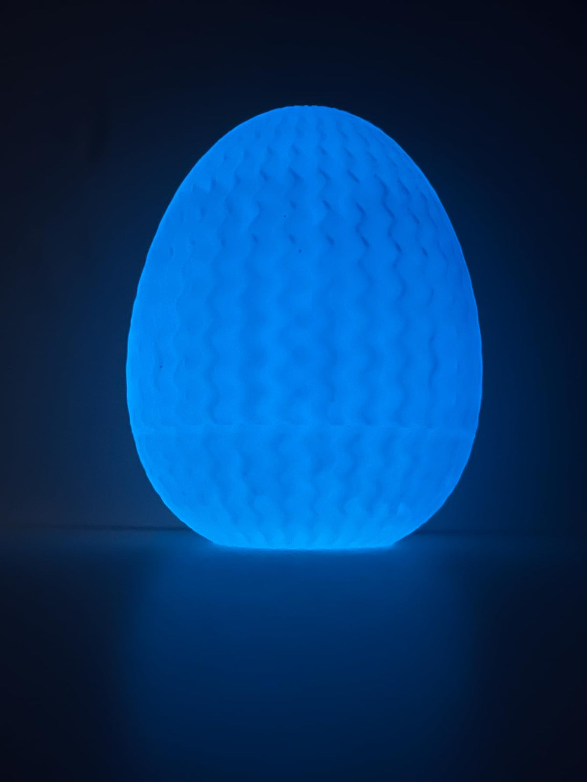 Wtohobby egg-shaped maze gift box closed, sparks curiosity and anticipation.