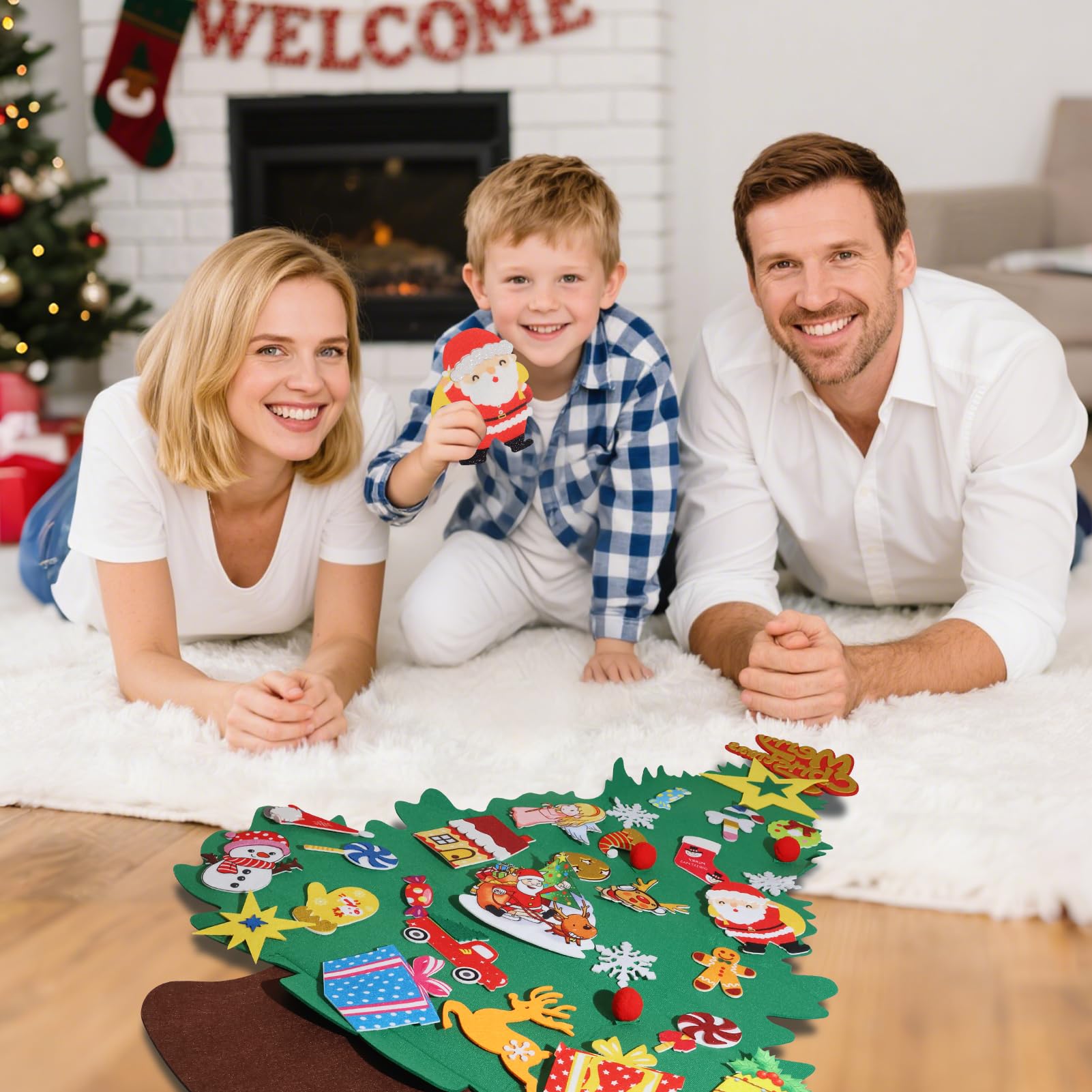 Wupsaoe reusable soft felt tree rolls up for easy storage