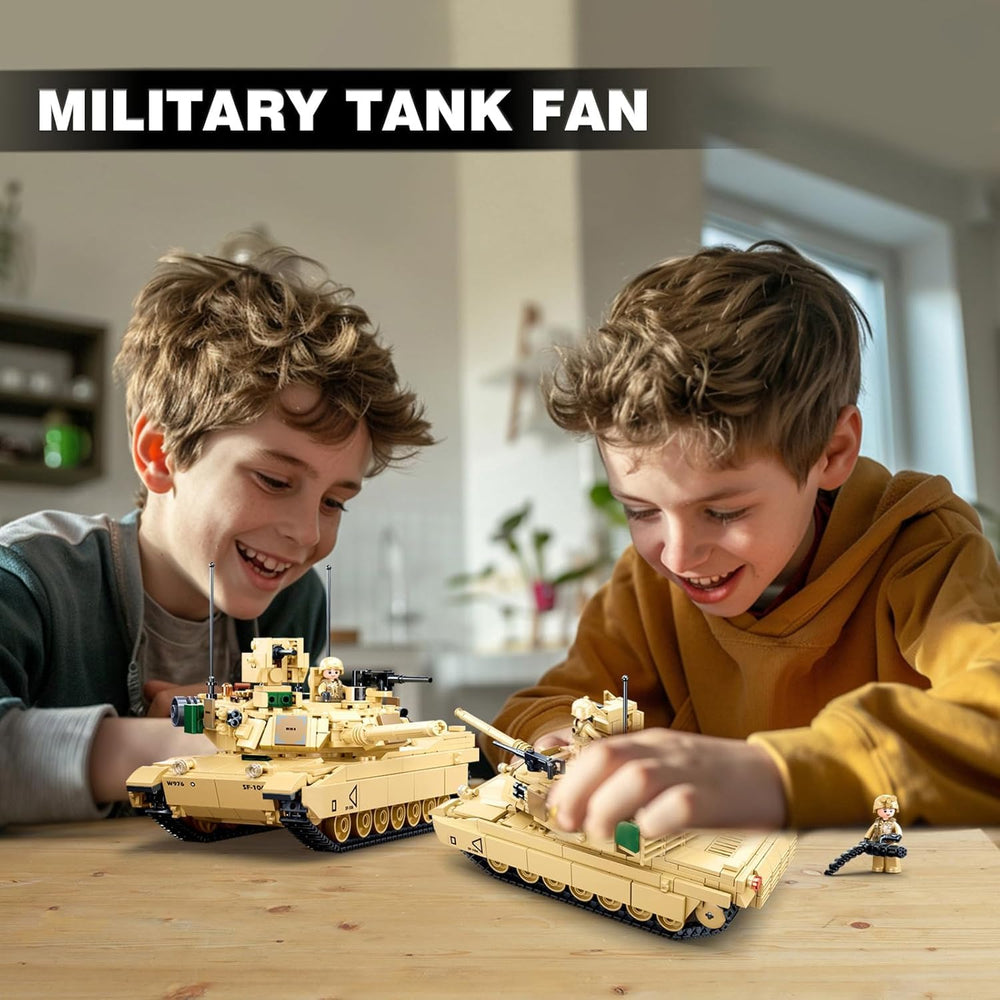 WW2 Army Tank M1A2 packaging featuring a colorful gift-ready presentation.