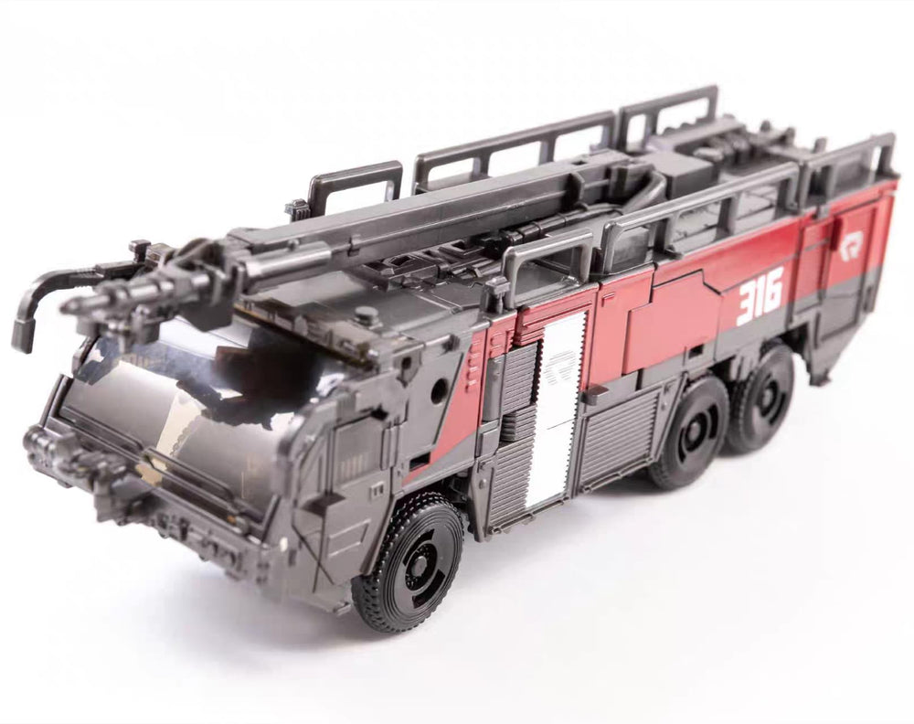 Two-mode transformation allows flexible posing between robot and truck forms.