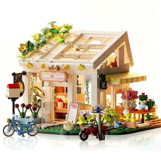 Xingya Youpin Flowers House with LED lighting adds a warm glow to displays.