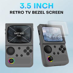 Xiskt R36T IPS display close-up with crisp colors and retro vibe.