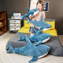 XIYUAN 60 cm shark plush, travel-friendly for kids