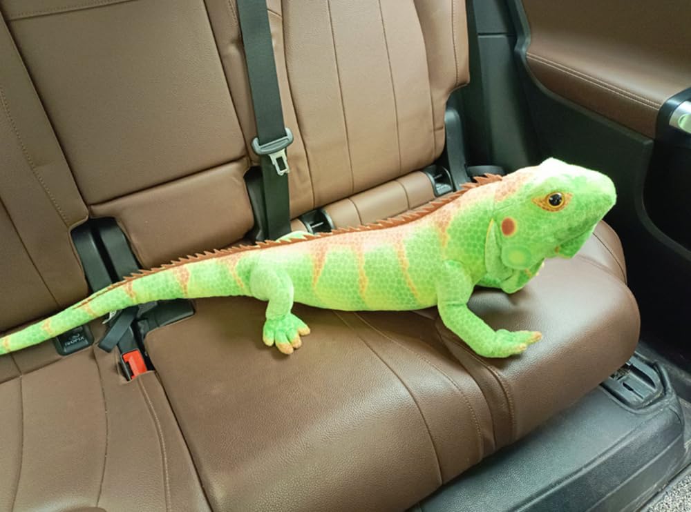 Xshelley wildlife gift green lizard doll ideal for gifting.