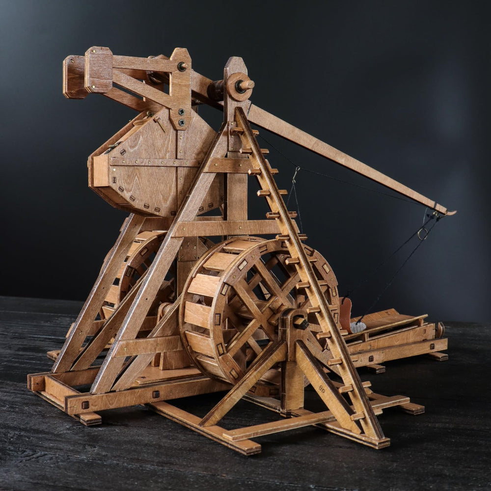 YAQUMW trebuchet ornament suitable for study room decor