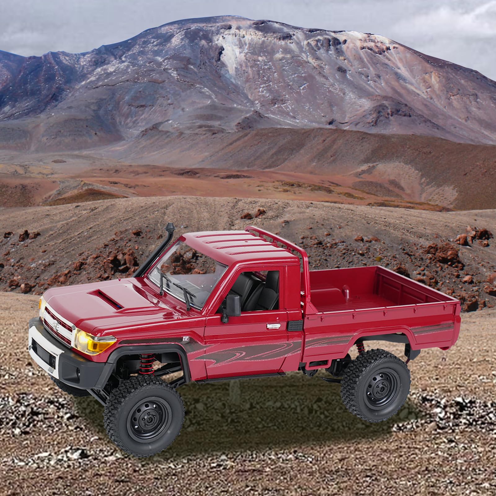 YAZHIYI MN-82 RC crawler chassis detail showing realistic scale and steering