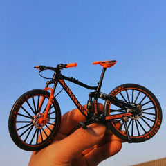 YEIBOBO alloy mini downhill bike toy side view in black orange for display