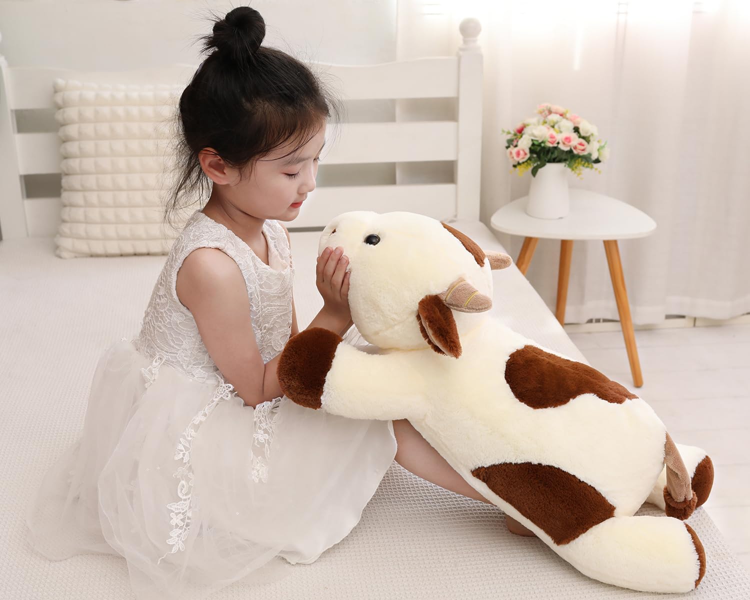 YESGIRL cow weighted plush bead distribution prevents rolling during use.