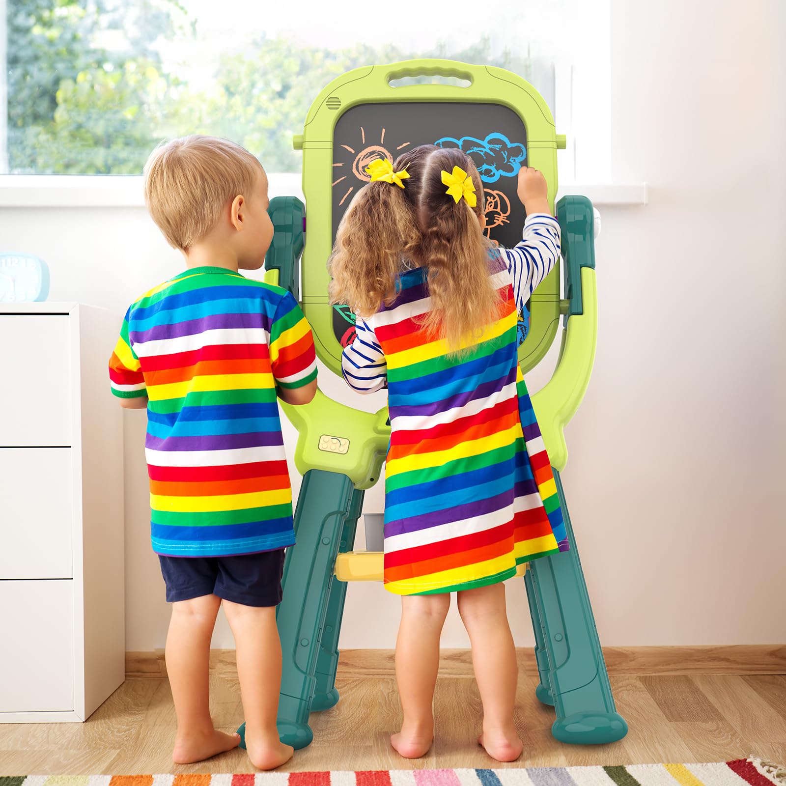 Ylovetoys Easel height-adjustable from 28 to 34 inches for growing kids.