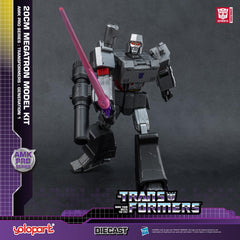 YOLOPARK Megatron rusty battle-damage finish enhances authentic character.