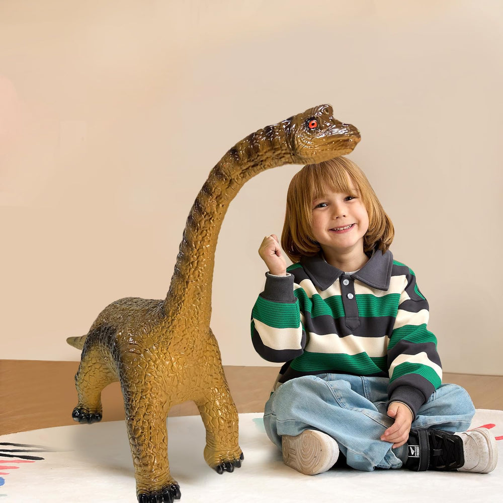 YONGJULE brachiosaurus birthday decor creates striking party visuals.
