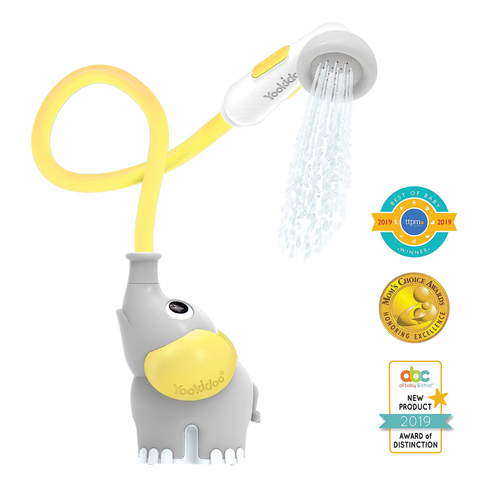 Yookidoo baby bath accessory simplifies rinsing tasks