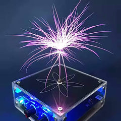 Yoqanr wireless Tesla coil plays square-wave music during demonstrations.