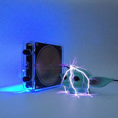 Yoqanr Tesla coil wireless setup enables music-synced light effects.