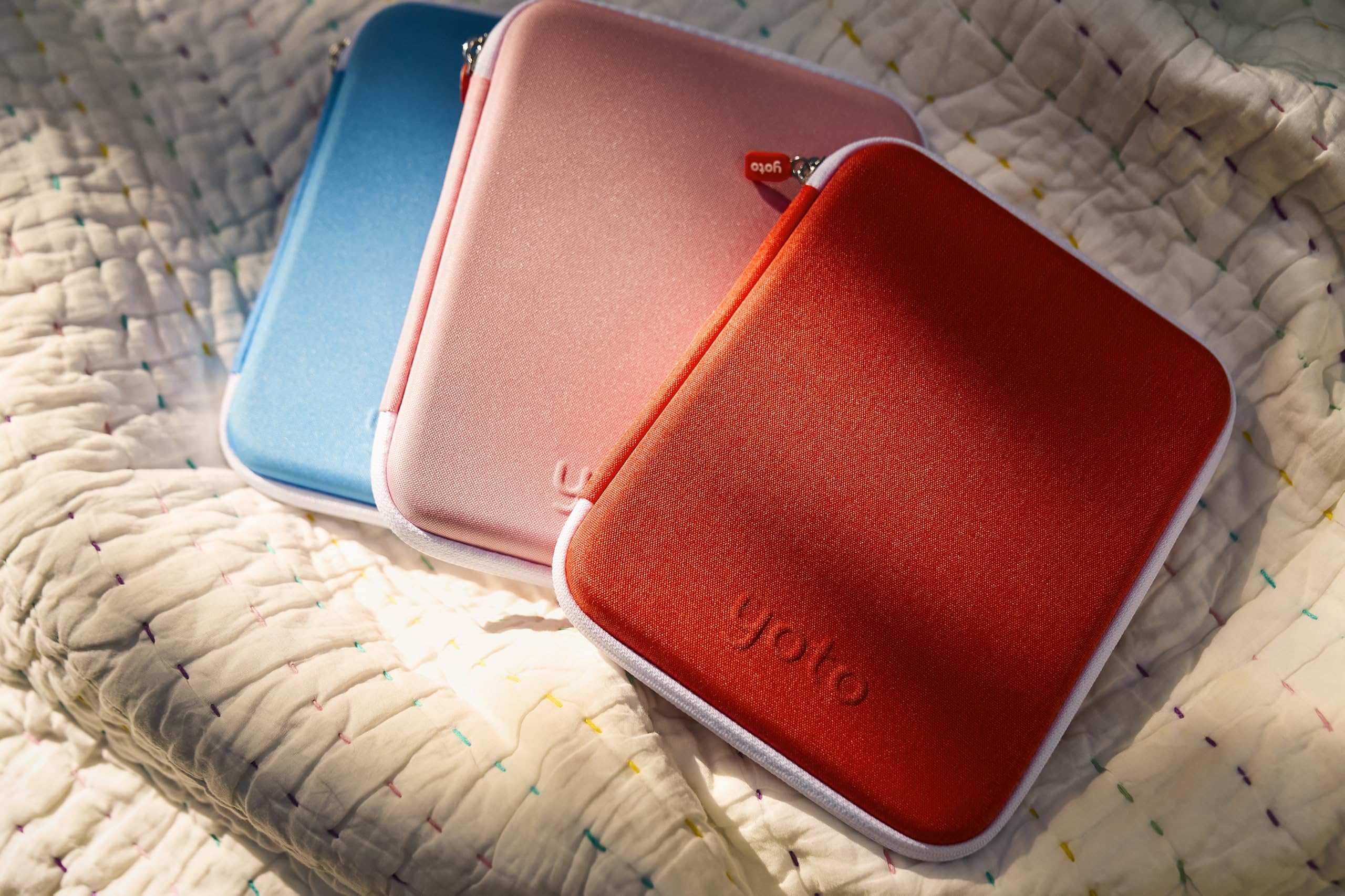 YOTO Card Case sturdy zipper ensures secure opening and closing during travel