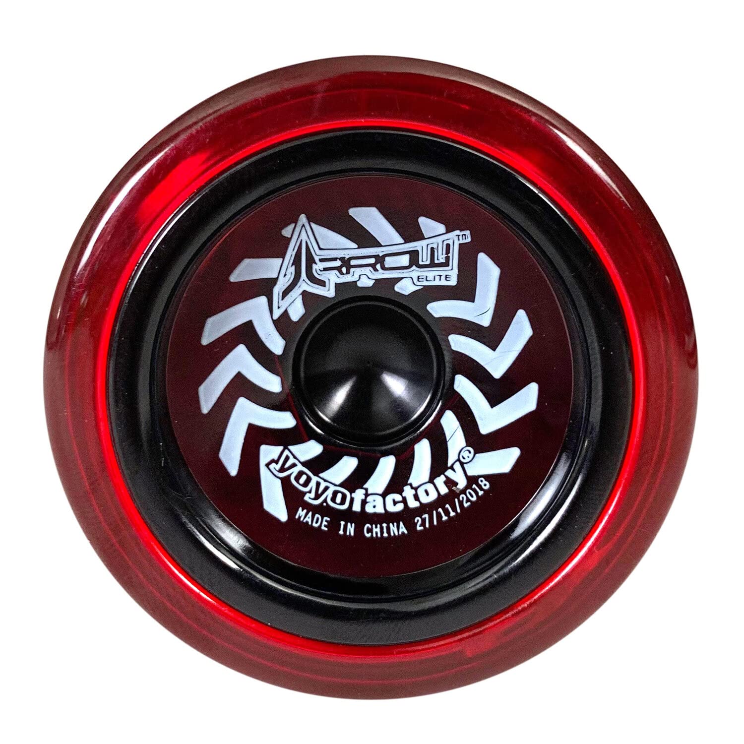 YOYO FACTORY Arrow Red Cap in-hand view demonstrates beginner-friendly tug responsiveness