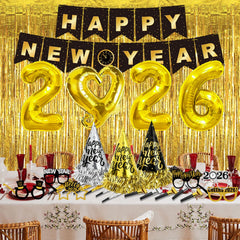 YQUQWN 2026 gold foil balloon provides a dramatic photo focal point.