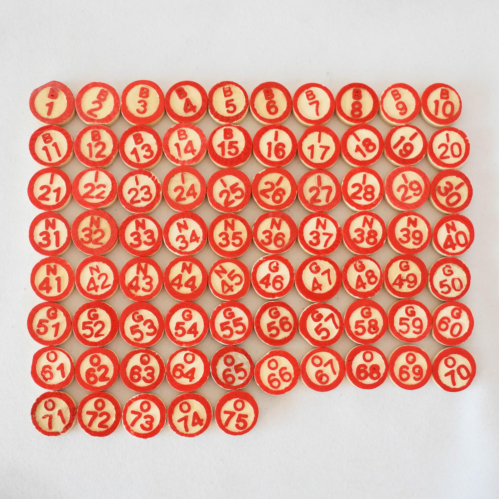 Yuanhe portable bingo kit ready for travel, picnics, and holiday parties