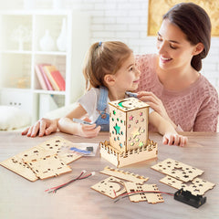 Yutin wooden Merry-Go-Round supports gear exploration during building