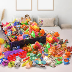 Yutin treasure chest prizes, engaging rewards that keep children focused during activities.