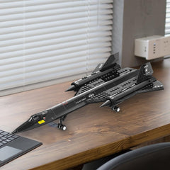 YYKNGYI SR-71 design highlights military-inspired aesthetics