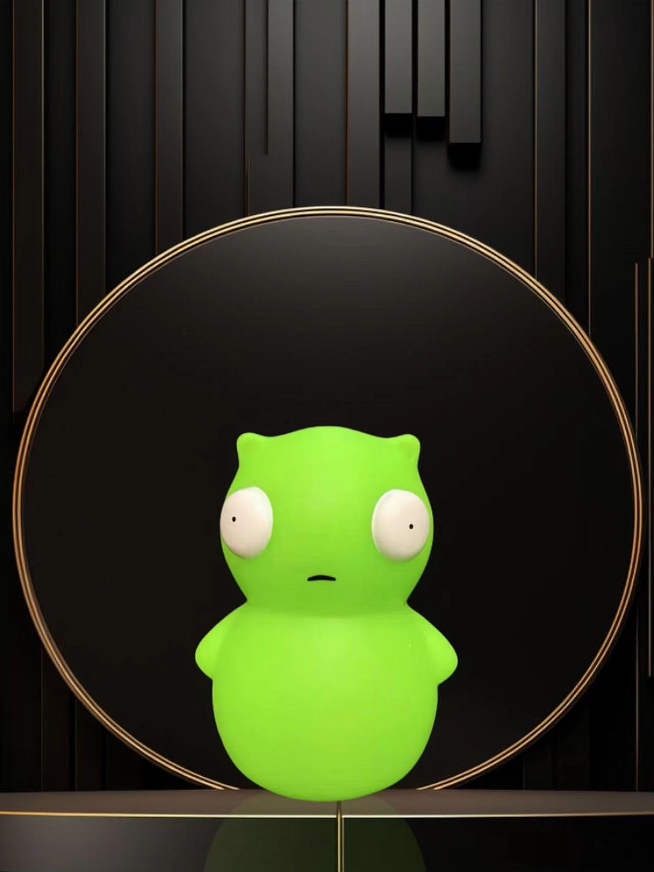 Zacopne Kuchi Kopi glow desk display signifies playful decor choice.