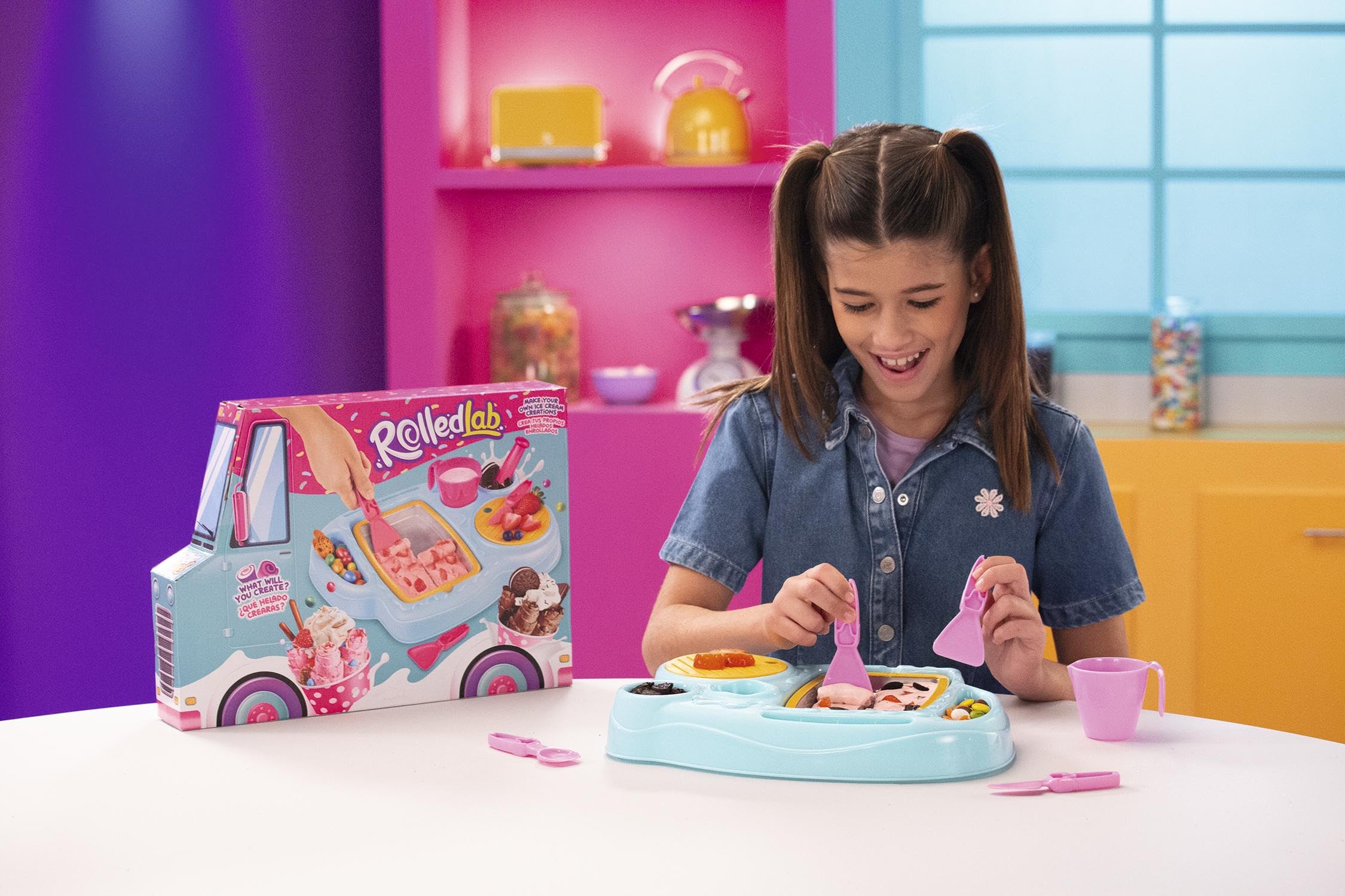 Zap Chef rapid-freeze tray without electricity enables quick, mess-free dessert prep at home.